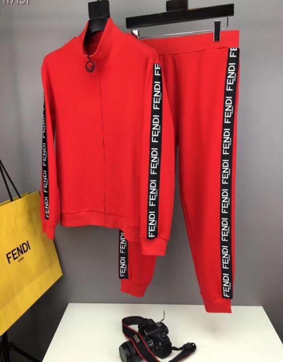 nike tracksuit big logo