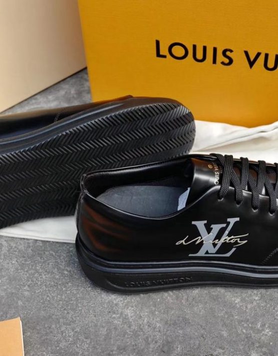 Louis Vuitton Shiny Black LV Logo 