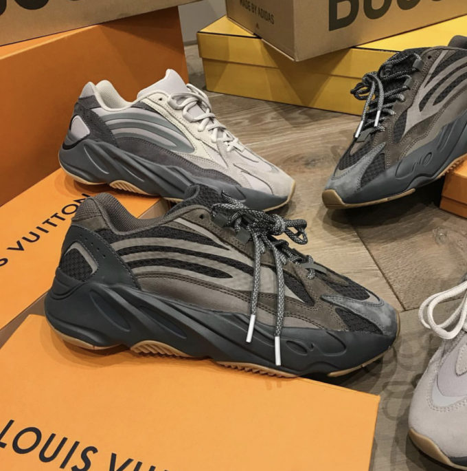 yeezy 700 geode raffle