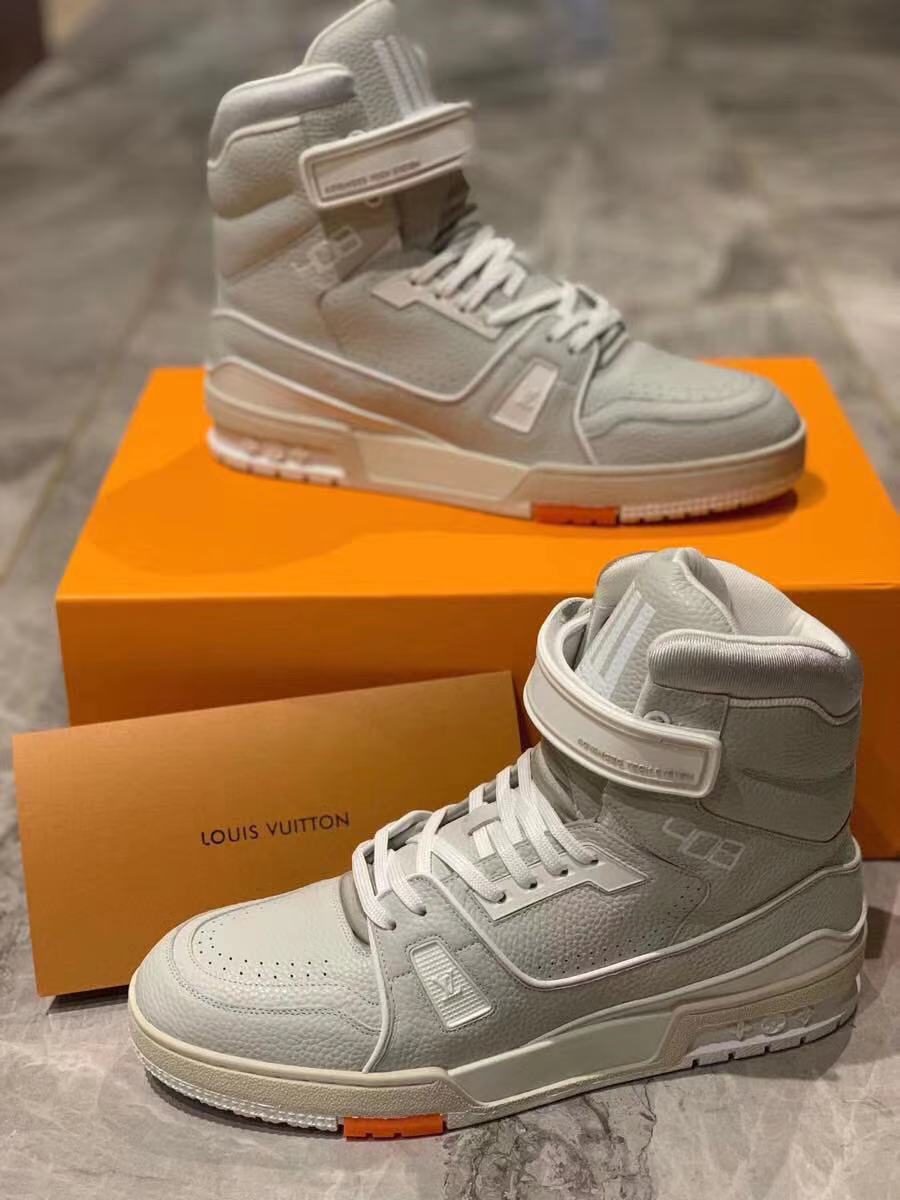 LOUIS VUITTON LEATHER HIGH TOP WHITE 