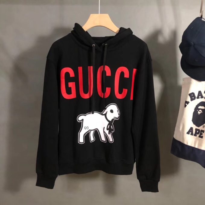 gucci lamb tshirt