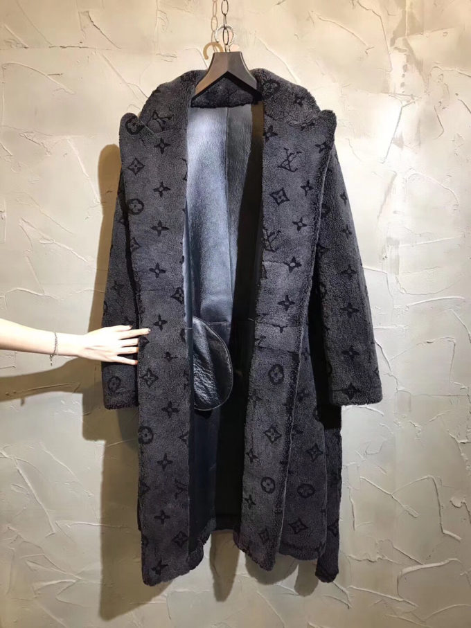 Louis Vuitton Monogram Embossed Single-Breasted Pont Neuf Jacket
