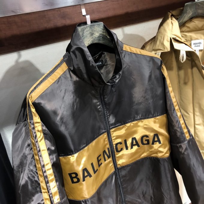 balenciaga zip hoodie