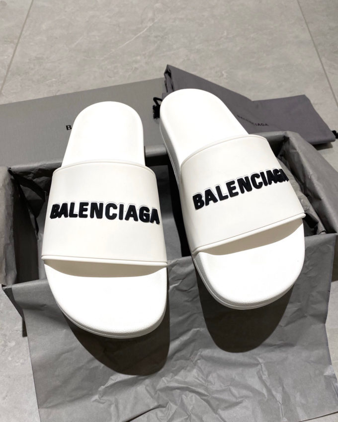 balenciaga slides brown