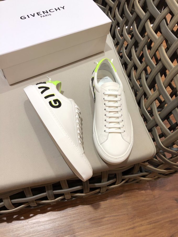 givenchy reverse sneakers in leather