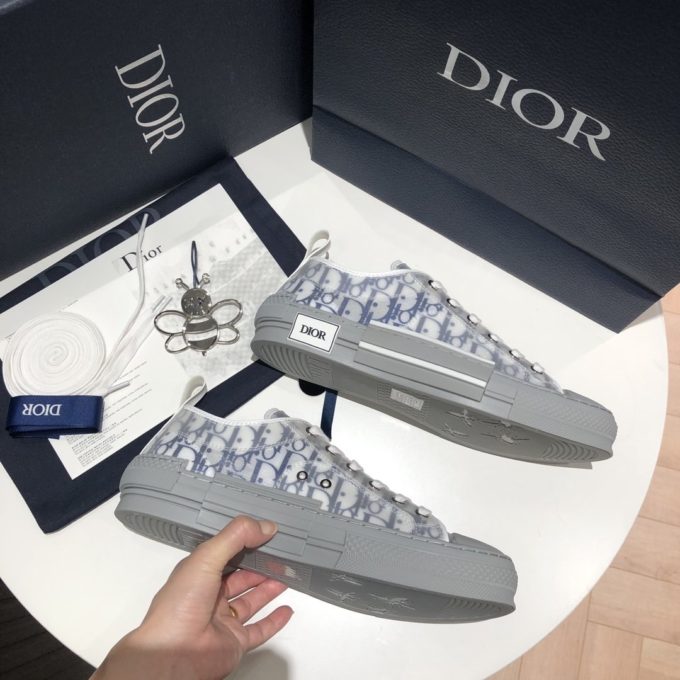 Dior B23 Navy Blue Oblique Canvas Low Top Sneaker – billionairemart