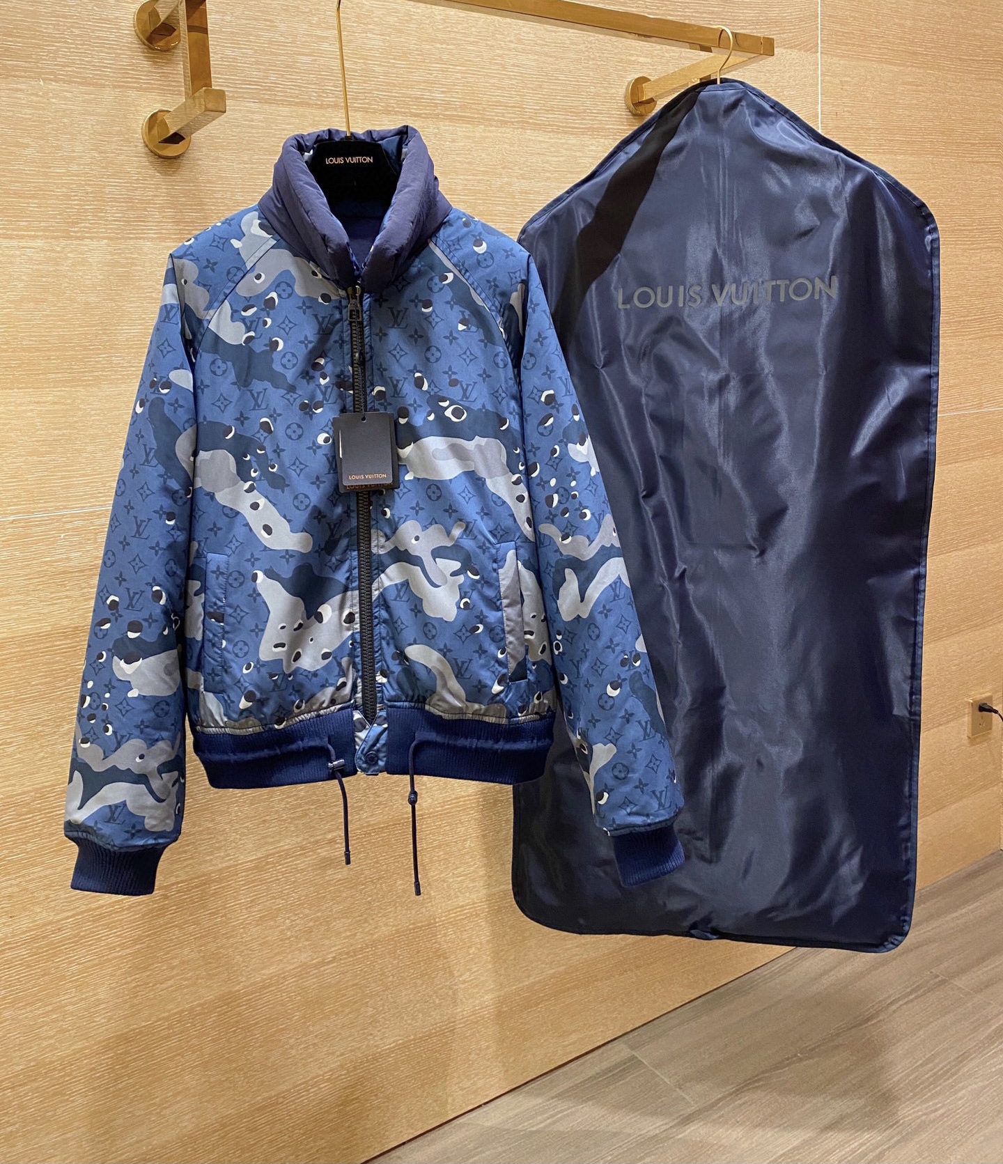 Louis Vuitton Mens Camo Jackets For Mentor | The Art of Mike Mignola