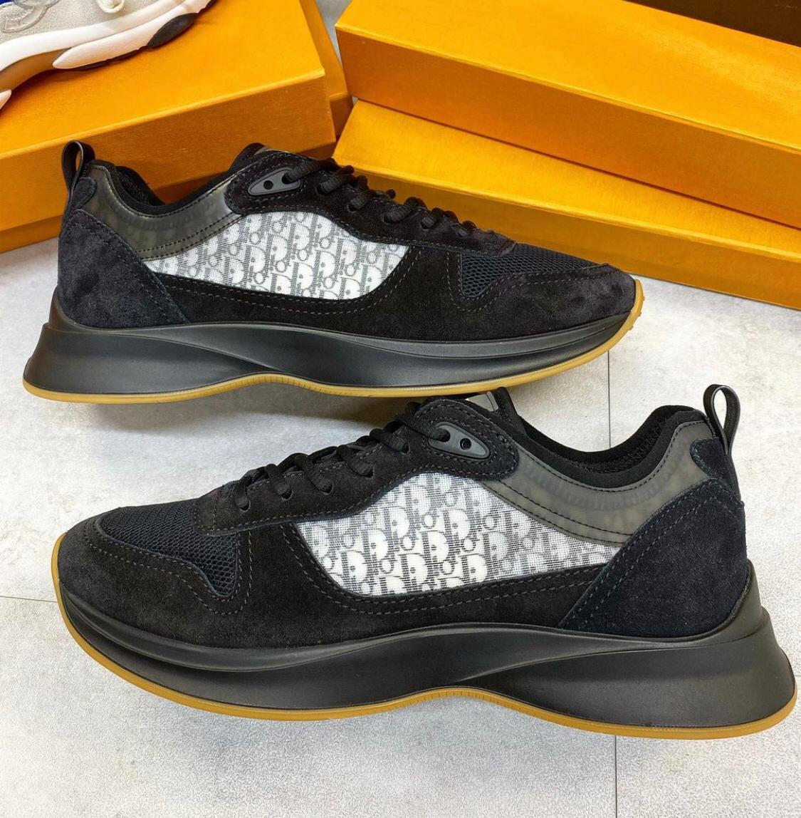 Dior B25 Runner Sneaker Black – billionairemart