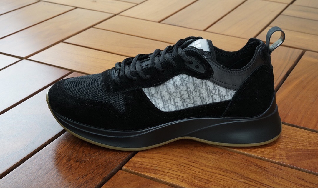 Dior B25 Runner Sneaker Black – billionairemart