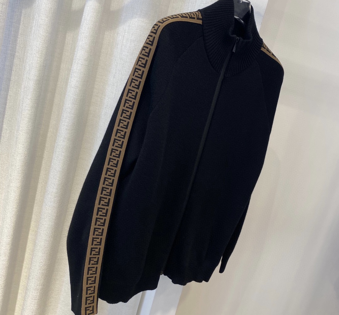 Fendi Black Zipper Knitwear – billionairemart