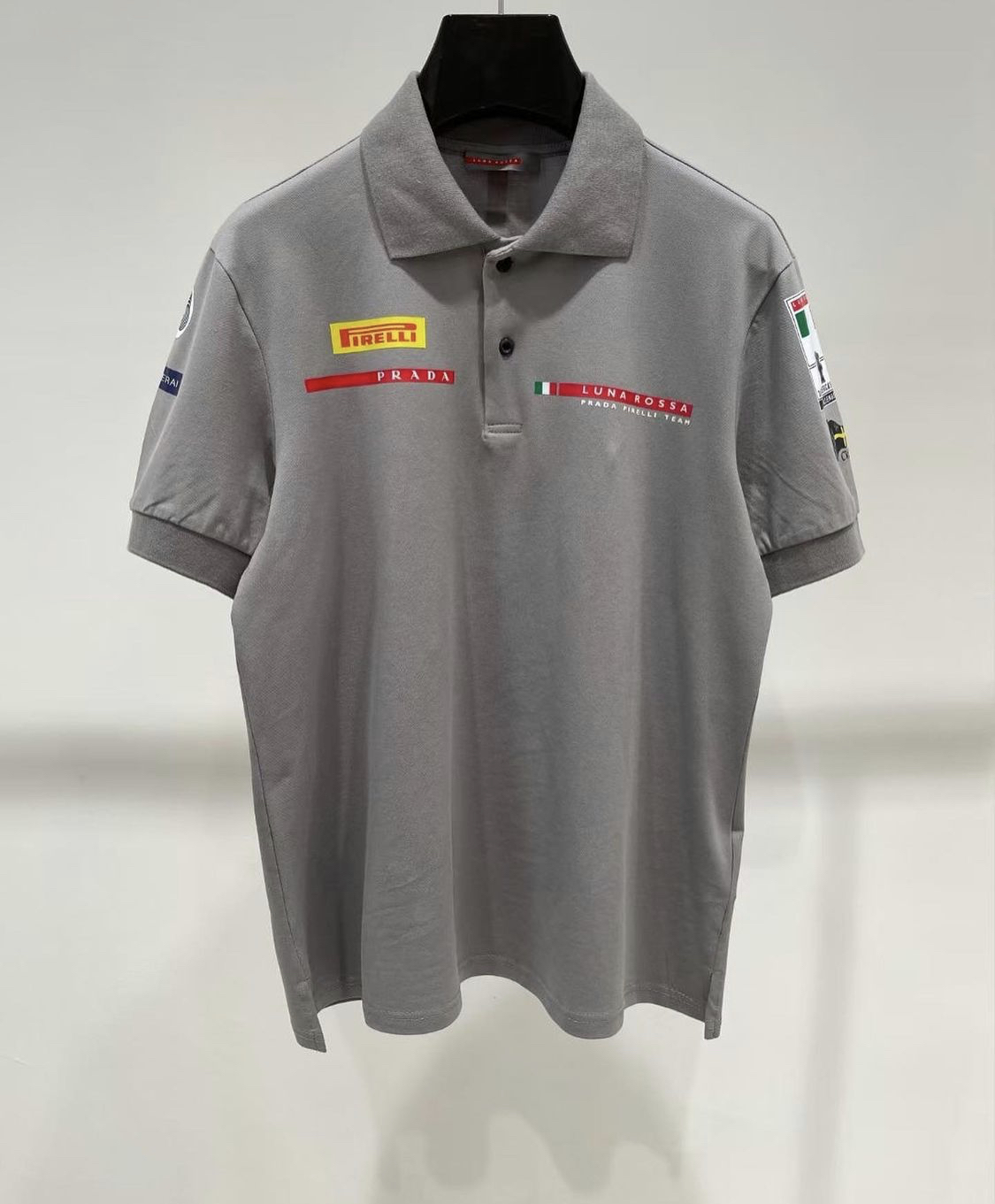 luna rossa prada pirelli shop