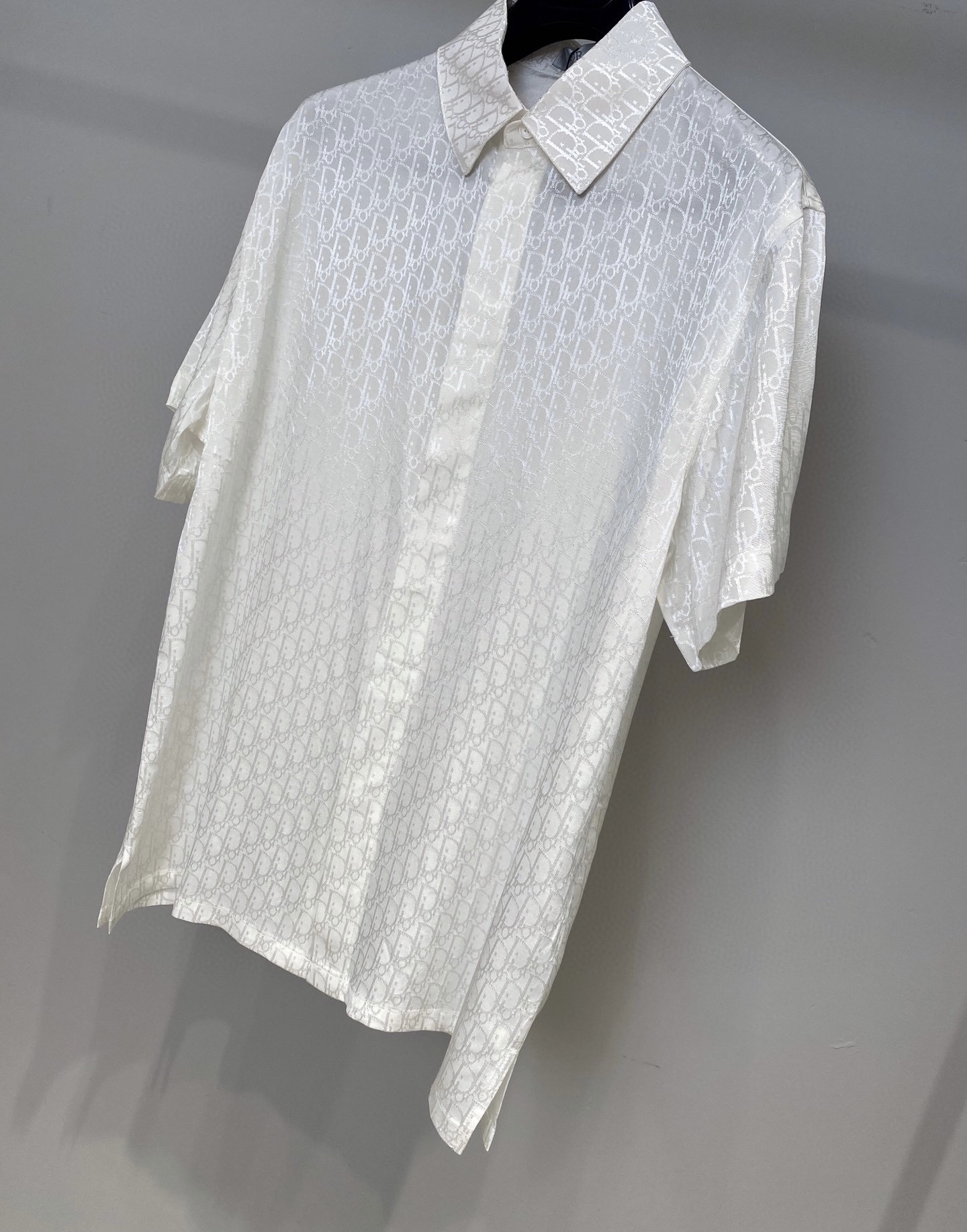 Dior White Short Sleeves Shirt – billionairemart