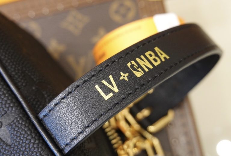 lv nba cloakroom dopp kit