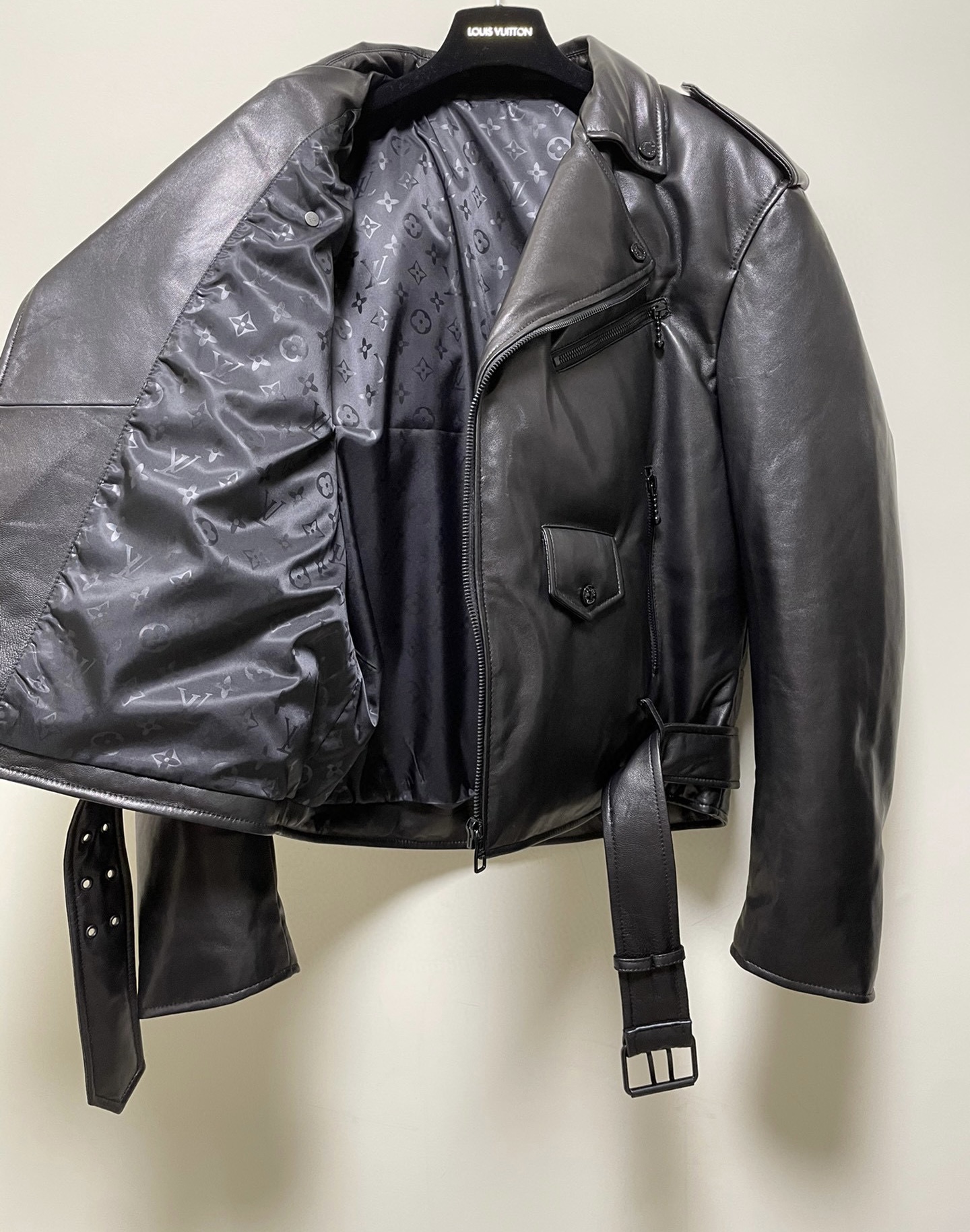 Louis Vuitton New Leather Jacket – billionairemart