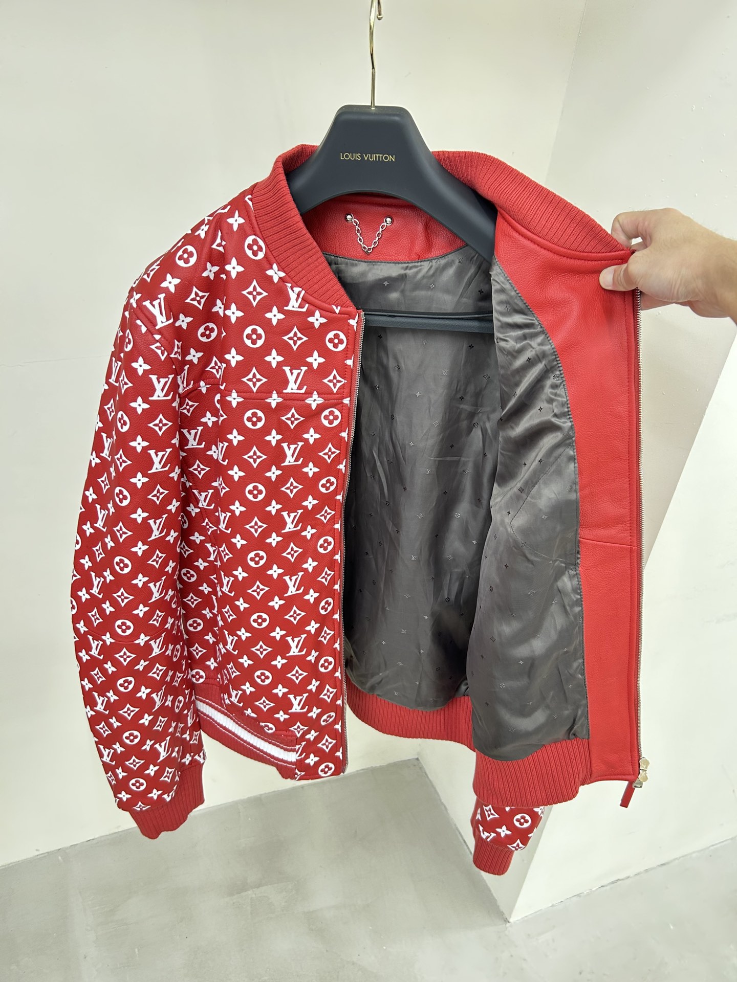 Louis Vuitton x Supreme Leather Jacket – billionairemart